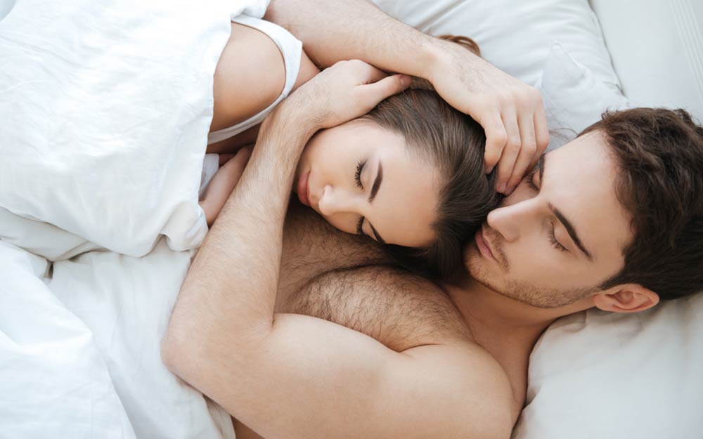 Best Mattress for Couples Reviewed